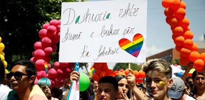 Nuhiu: Na Kosovu preko 100.000 ljudi pripada LGBT zajednici