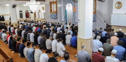 Počinju dani veselja-Muslimani slave Ramazanski bajram