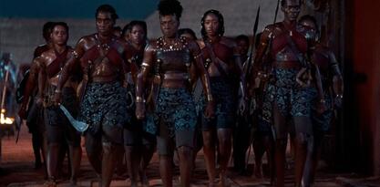 Inspirisan istinitim historijskim događajima: "Žena kralj" film koji porede s "Gladijatorom"