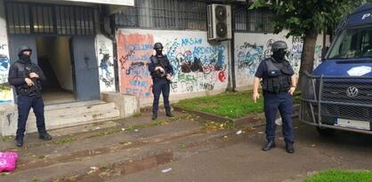Akcija zapljene droge u Đakovici i Dečanima, za sada uhapšeno sedam osoba