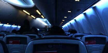 Znate li iz kojeg razloga se svjetla u avionu prigušuju?