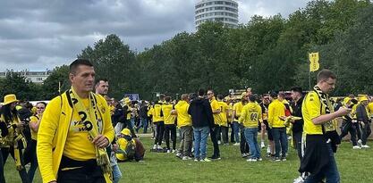 Ludnica u Londonu već je počela: Žuta boja preplavila ulice, Nijemci "upali" na meč 11. lige