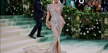 Modno izdanje od kog "zastaje dah": Jennifer Lopez na Met Gali u haljini s 2,5 miliona perli