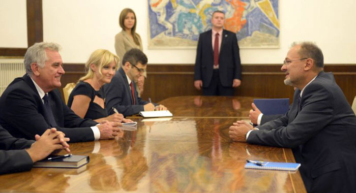 Jelko Kacin u razgovoru sa predsjednikom Srbije Tomislavom NikoliÄ‡em 27. avgust 2012.