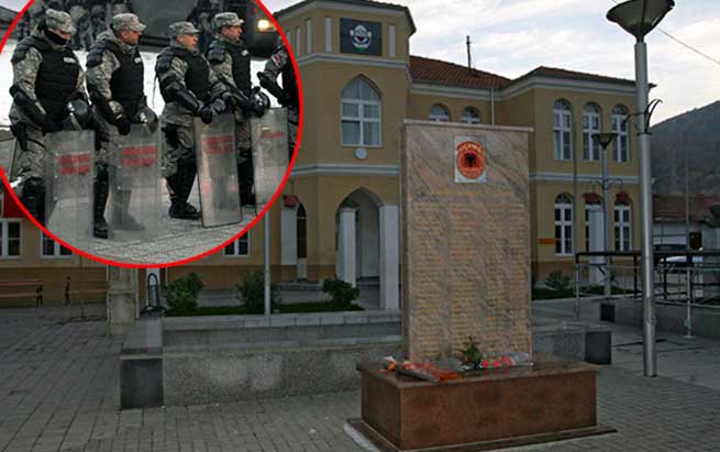 Napeto u Preševu: Žandarmerija se stacionirala kod spomenika!