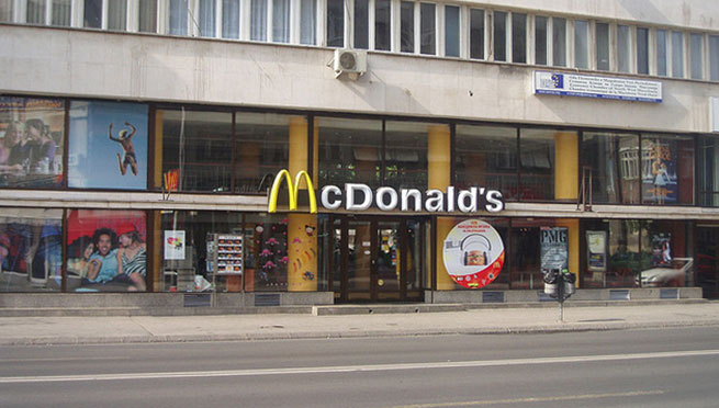 Propast McDonald"sa na Balkanu