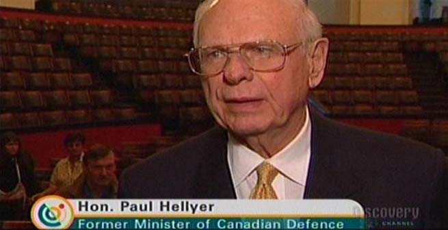 Paull Hellyer, bivši kanadski ministar