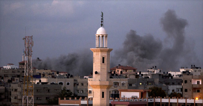 Nastavljeni napadi na Gazu