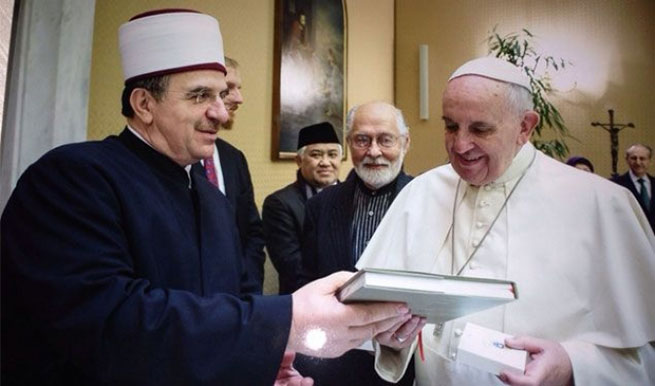 Muftija zahvalio papi za doprinos Kosovu