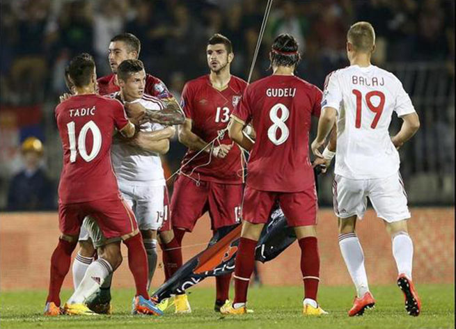 Utakmica Srbija - Albanija udarna vijest