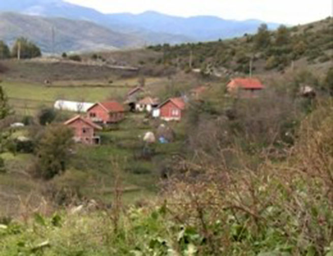 Jedno od tri izoliranih albanskih sela u okolini Leposavića