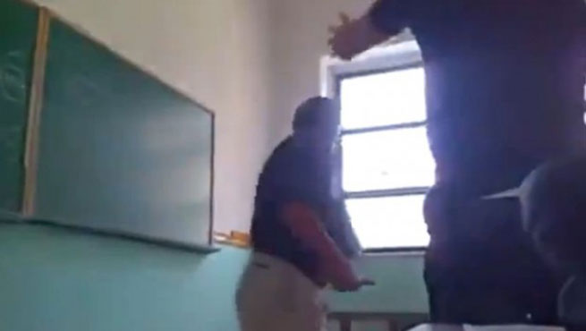 Snimak obračuna u učionici