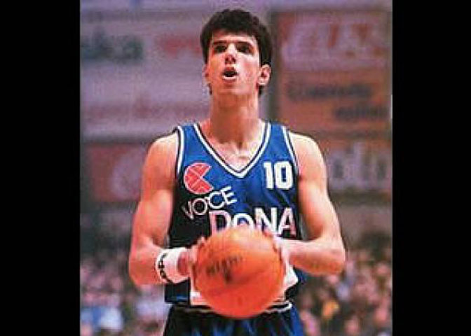 Legendarni jugoslovenski košarkaš za kojim je svijet plakao! 