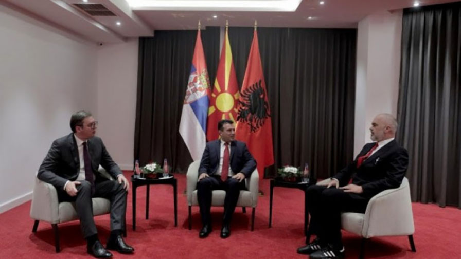 Traže od Albanije da otkaže samit u Dursu 