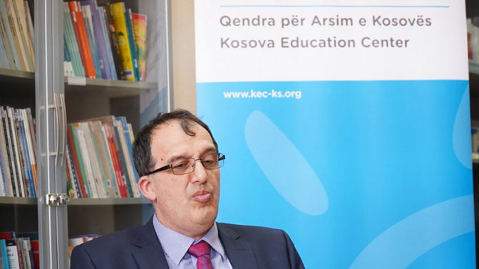 Direktor Kosovskog obrazovnog centra 