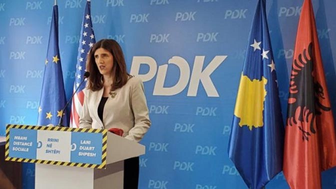 Poslanica Demokratske partije Kosova