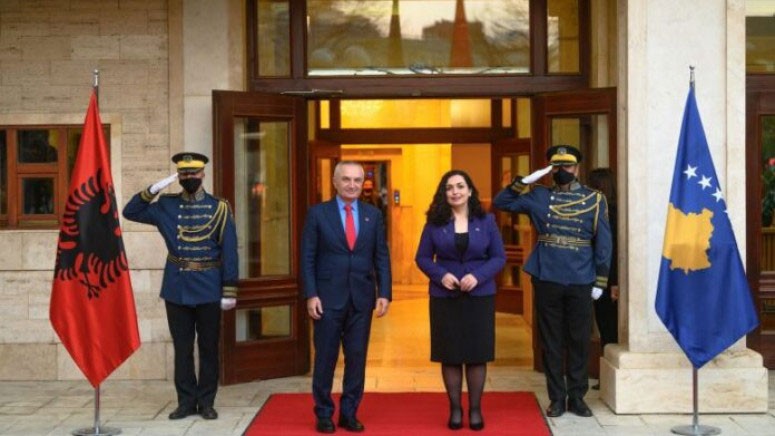 Predsjednici Albanije i Kosova