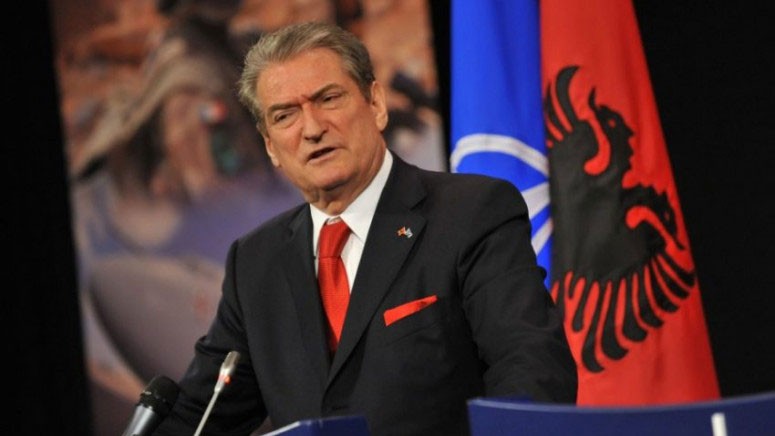 Bivši premijer Albanije