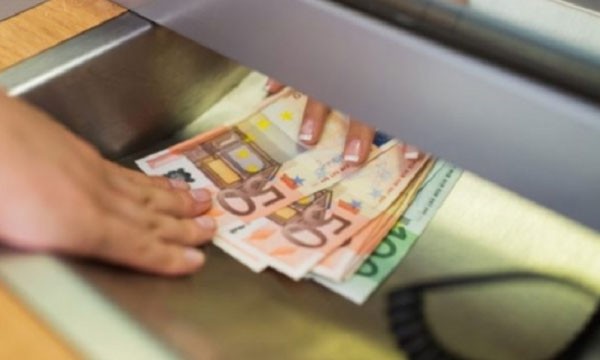 Kosovari najmanje plaćeni
