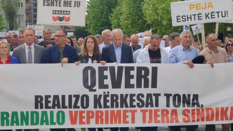Protest prosvetara u Prištini